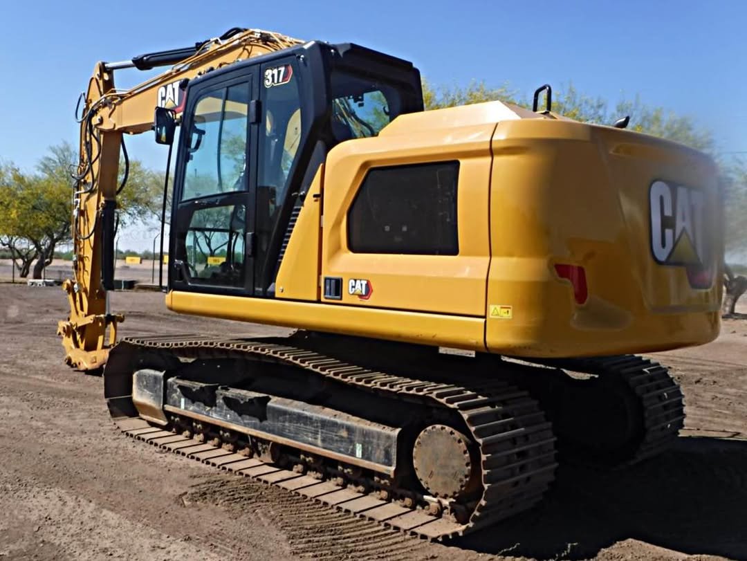 used_construction_equipment 게시물 이미지: 🚨2022 CAT 317🚨
⏱️ 945 hours ⏱️
💰$185,000...