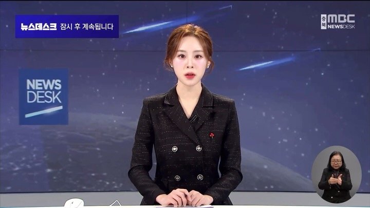 useehl 게시물 이미지: 아침부터 저녁까지-
.
.
.
어떤 색 옷을 입을까 
매일 하는 고민이었지만.
그...