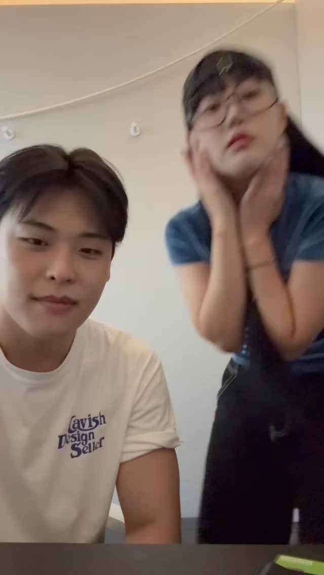 ussms2 게시물 이미지: ㅋ