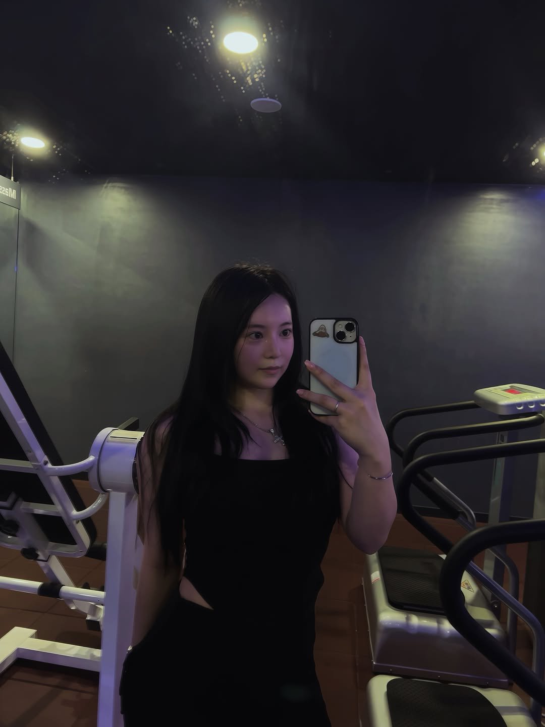 uuu_mk158 게시물 이미지: 나는 역시 하체가 너무 조타…🩷🖤
요즘 하는 운동이 다 잘 먹어서
기분이...