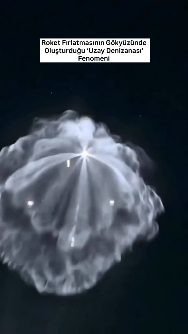 uzaybilimlerii 게시물 이미지: Roket fırlatmaları bazen gökyüzünü gerçeküstü...