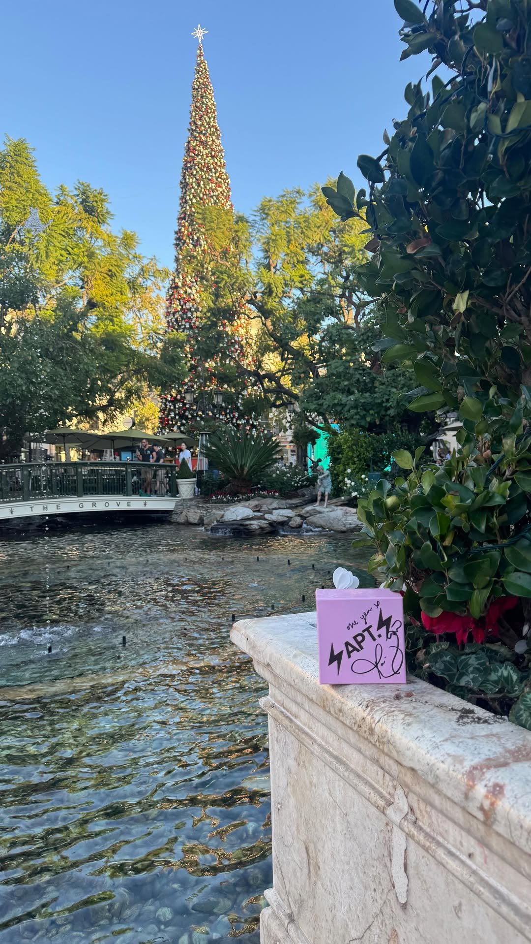 vampirehollie 게시물 이미지: drinks or coffee ✅ #rosiescavengerhunt