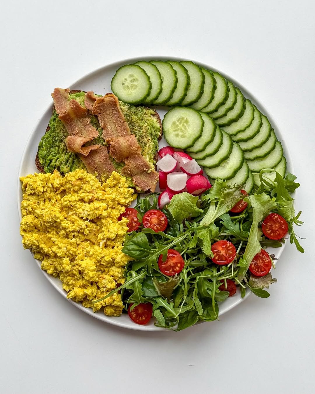 vegangirlboss 게시물 이미지: breakfast ideas 🥗🥑🍞🥒🍅

✨ high protein,...