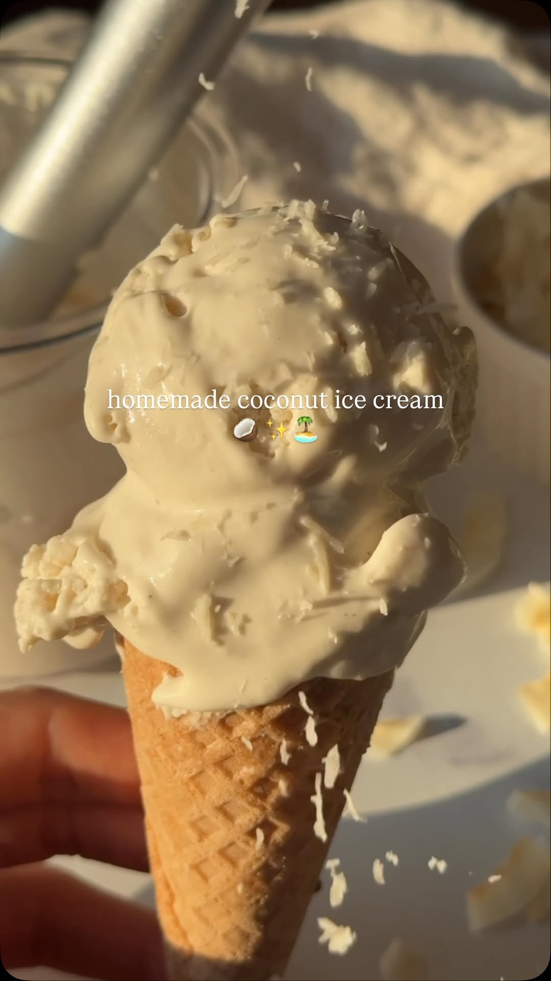 veggieworldrecipes 게시물 이미지: 🥥Coconut Ice Cream🥥

This coconut ice cream is...