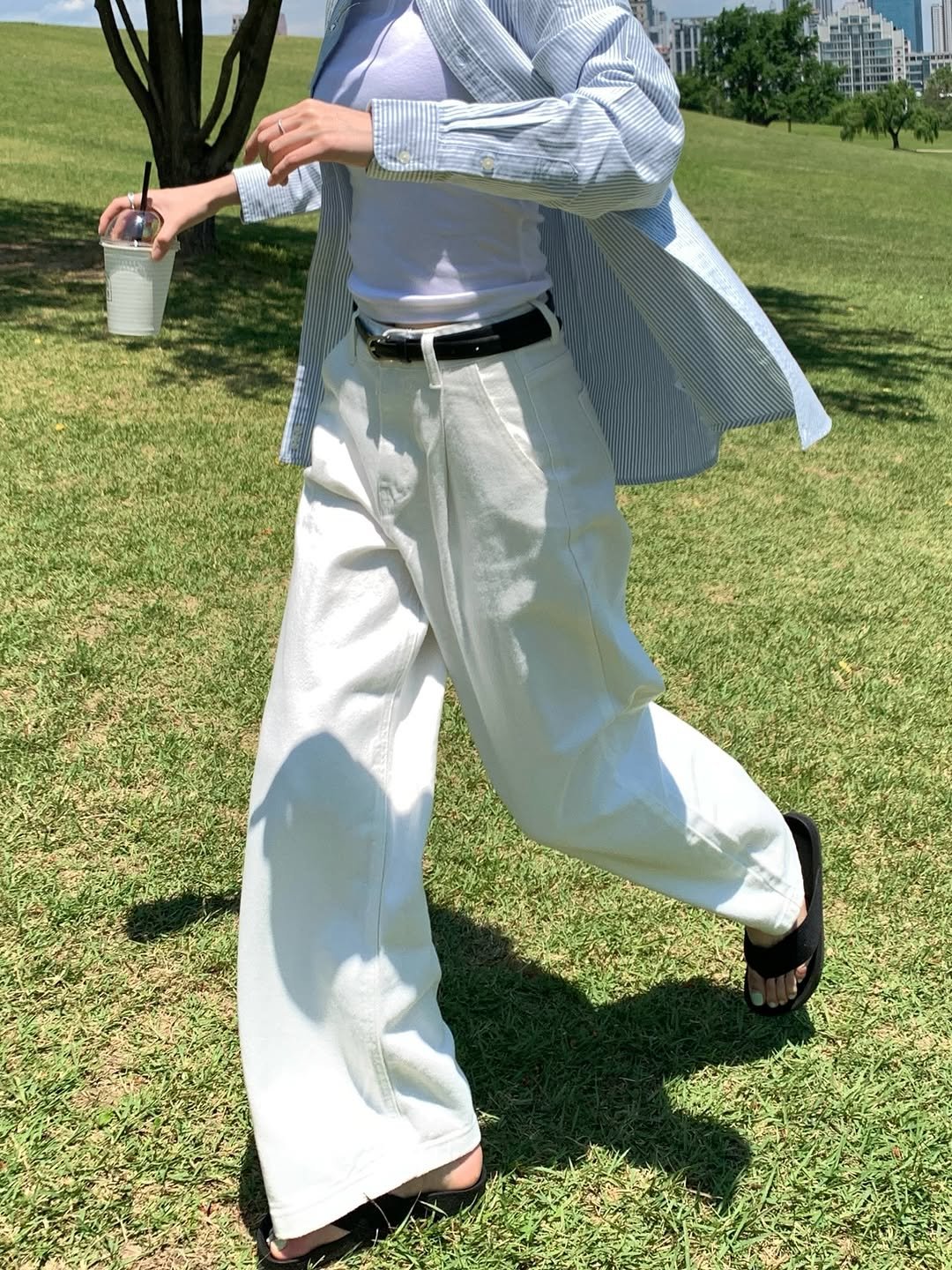 Photo by 벨리나 VELINA on June 10, 2025.