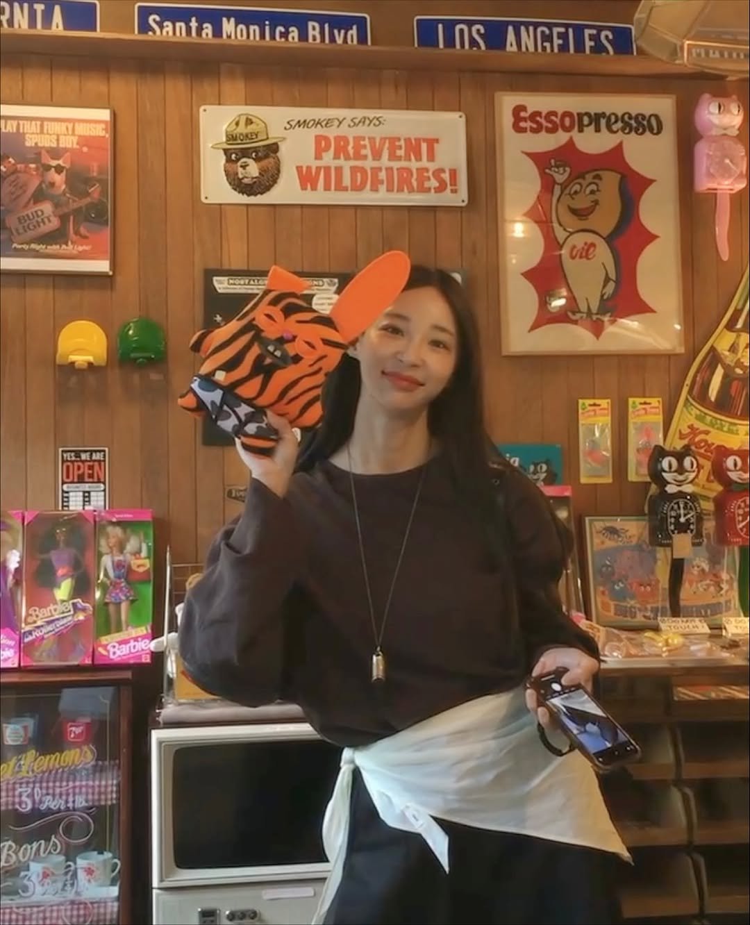 Photo shared by 쏘블리[velyvelysso]ssowhat🤍 on November 16, 2025 tagging @ethosofficial_. May be an image of text.