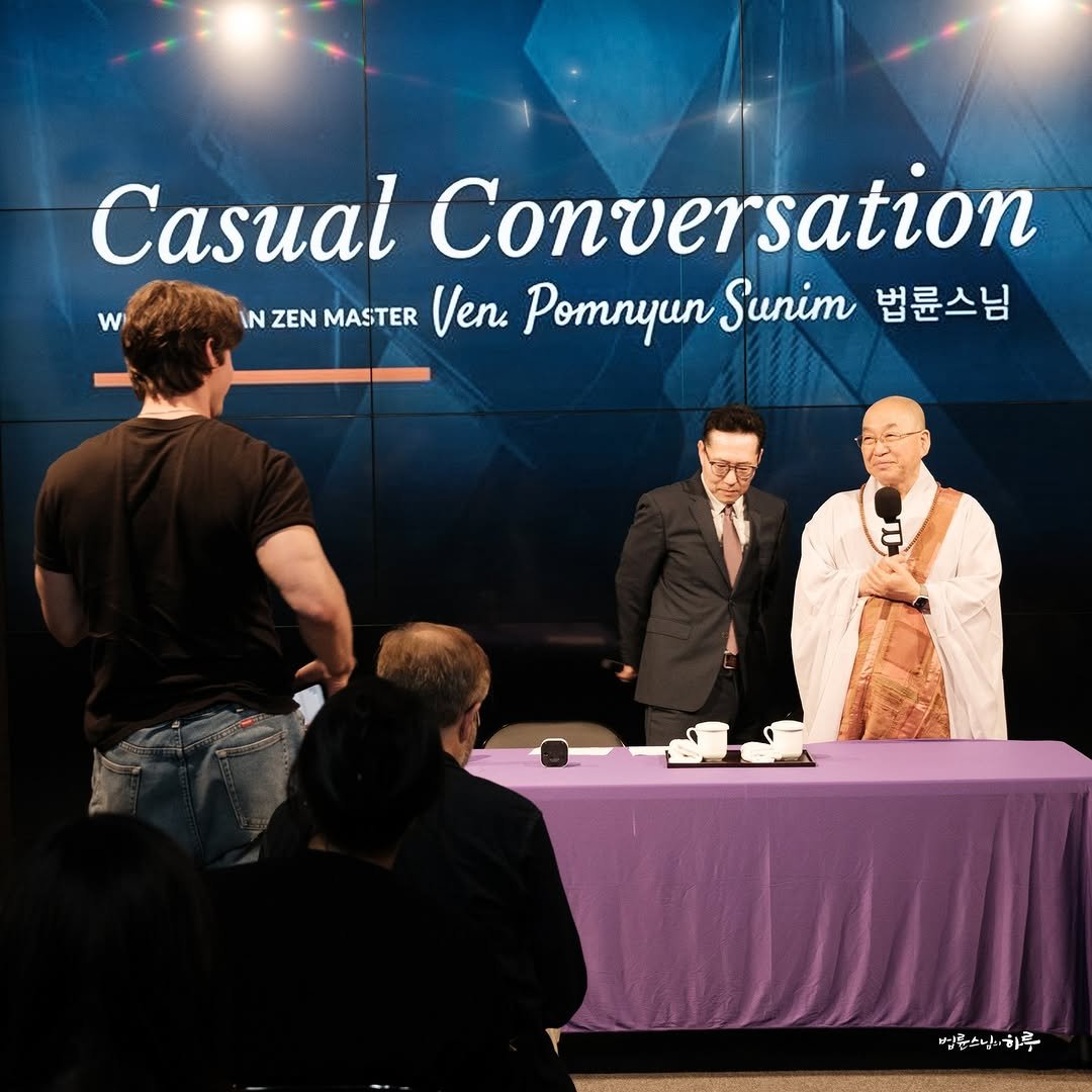 Photo by 법륜 스님 on September 30, 2025. May be an image of 5 people, costume, magazine, poster and text that says 'w Casual Conversation Conv IN ZEN MASTER Иen Pomnyun Sunim 법륜스님 병륜소남하루 하루 범륜소납'.