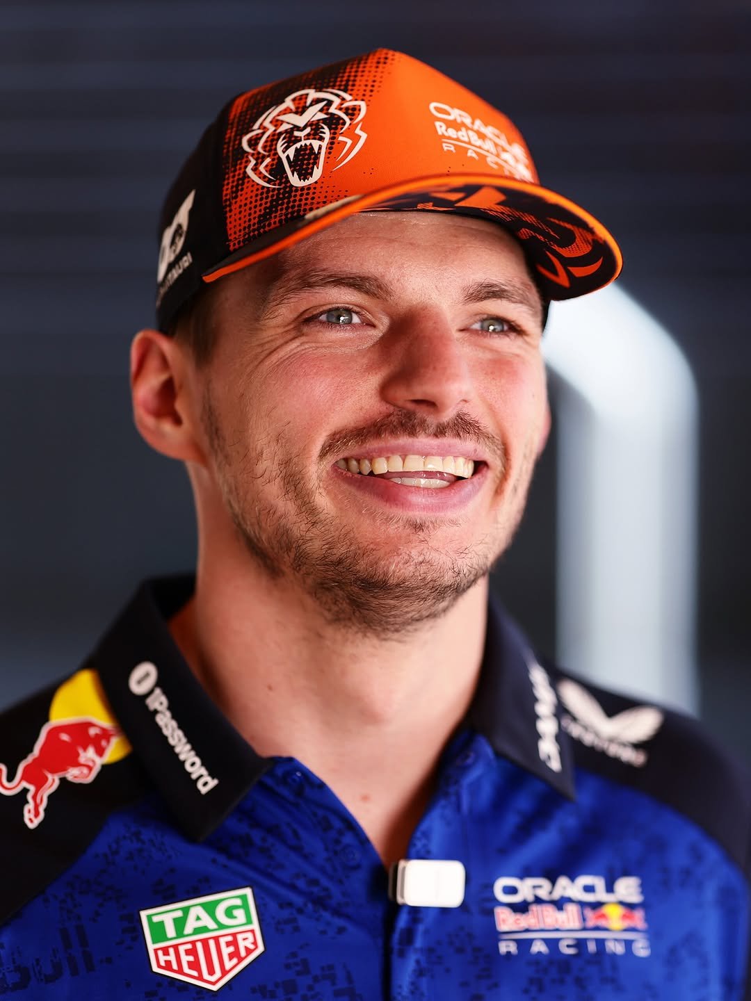 verstappencom 게시물 이미지: A healthy dose of smiles to kick off your...