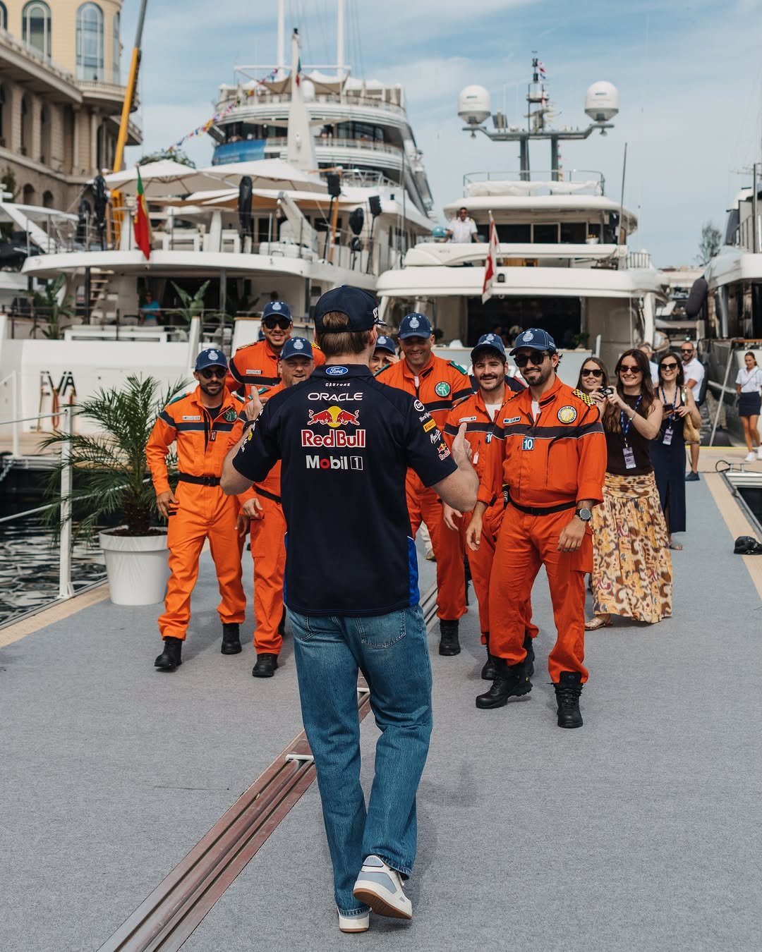 verstappencom 게시물 이미지: Meeting the Marshals 🤗
