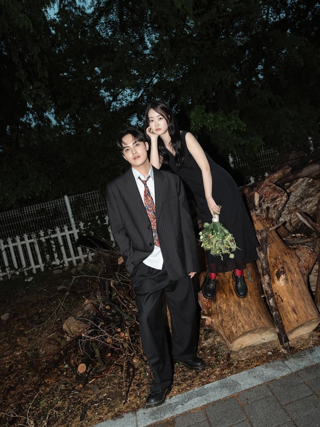 verygoodwedding 게시물 이미지: ⠀⠀⠀
트렌디하면서 너무 멋있는 신랑신부님이잖아요...