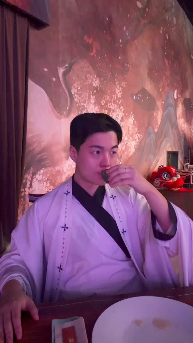 verysolid_ 게시물 이미지: 항저우에서 차를 즐긴다