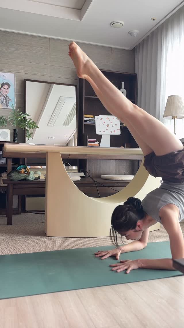 vidya__yoga 게시물 이미지: 바람 살랑~ 기분 살랑~ 너무 좋잖아~~~🍂☺️
#가을가을 #비디아박승아...