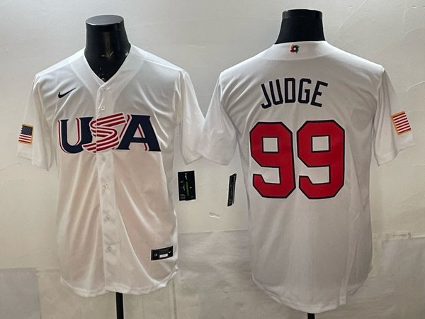 Photo by 빈티지컴퍼니 on February 24, 2026. May be an image of baseball, sportswear and text that says 'USA JUDGE 99'.