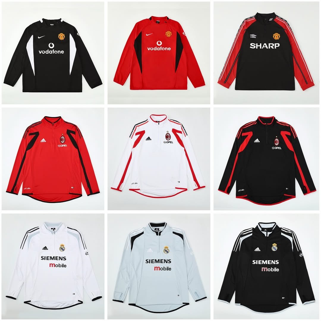 Photo shared by 빈티지컴퍼니 on December 30, 2025 tagging @vintage_company._, @vintage_company.4, @vintage_company_10000, and @vintage_company.10000. May be an image of ‎soccer, sports equipment, sportswear and ‎text that says '‎O vodafone vodafone م रধ SHARP ኢሔ SOFa SOPEL SOPEL 대민L ش SIEMENE SIEMENS mobile SIEMENS mobile SIEMENS Mobile‎'‎‎.