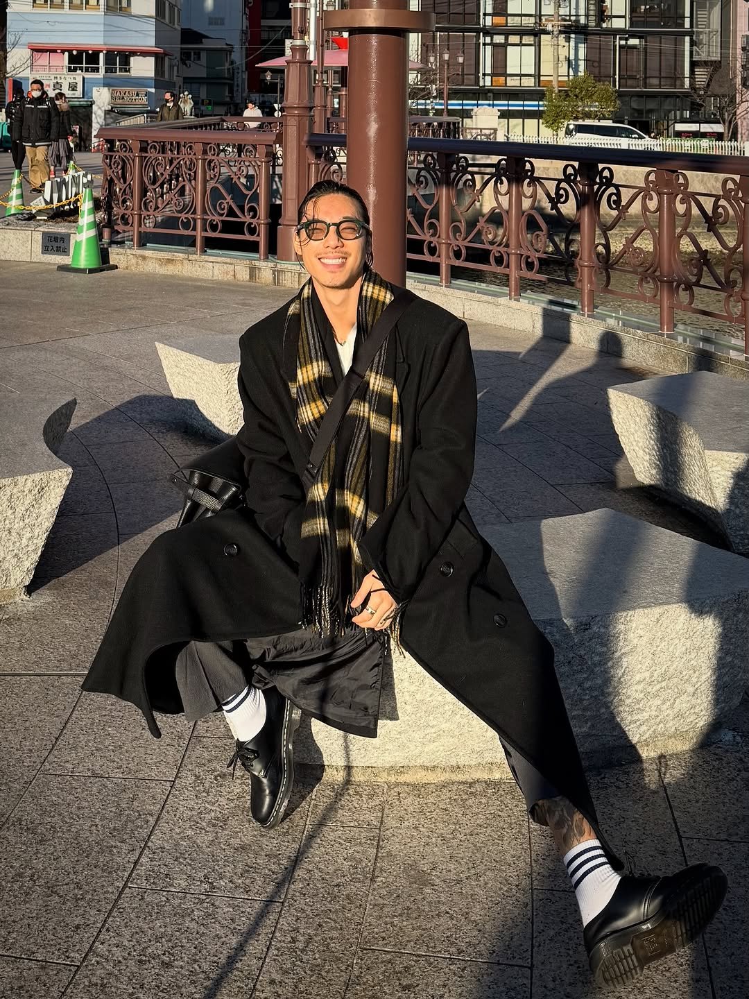 Photo shared by 비 르 on February 03, 2026 tagging @virstyle.official. May be an image of overcoat, duffle coat, robe, bath robe, kilt, cloak and text.