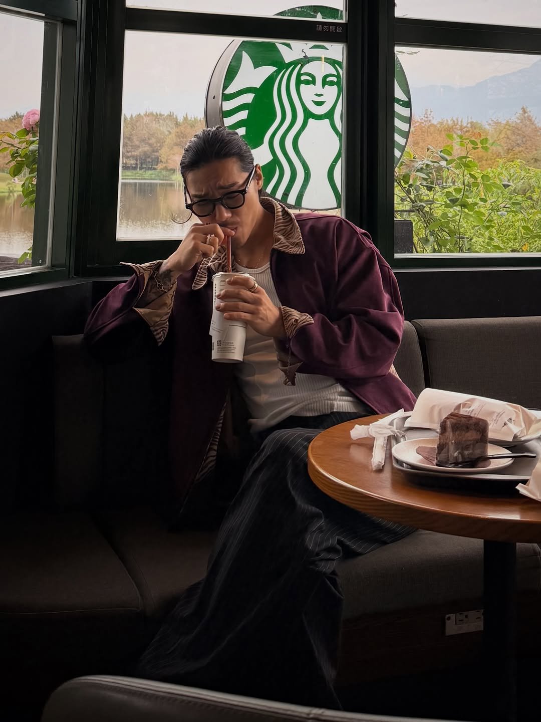 Photo shared by 비 르 on January 09, 2026 tagging @virstyle.kr. May be an image of text.