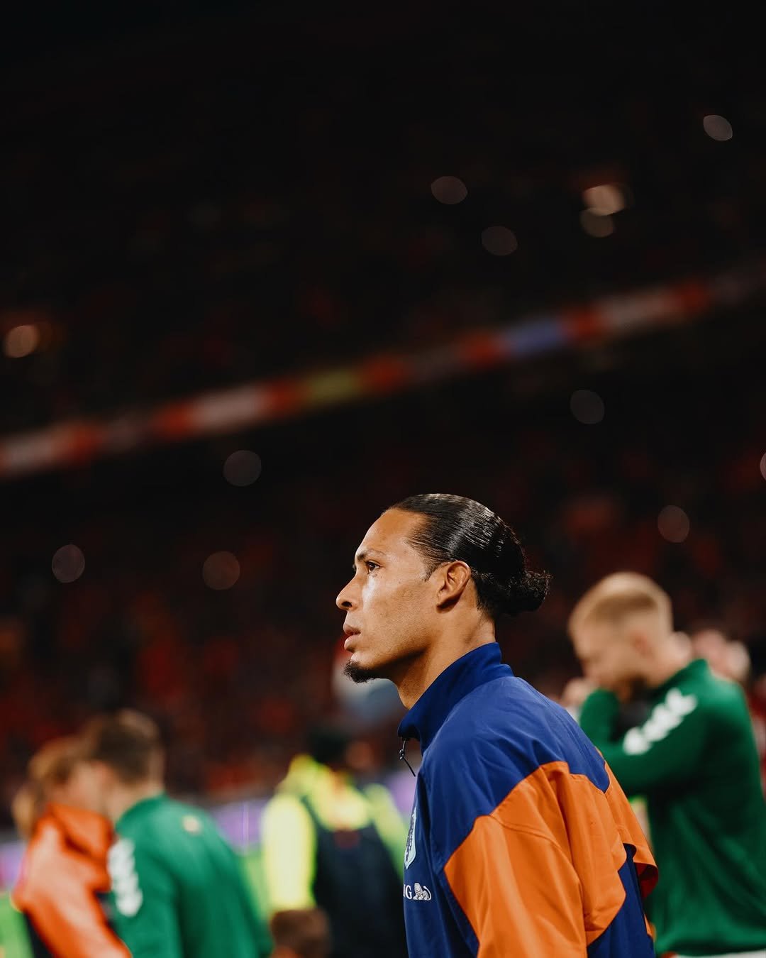 Photo by Virgil on November 18, 2025. May be an image of football, soccer, ball, crowd, stadium and text that says 'GA'.