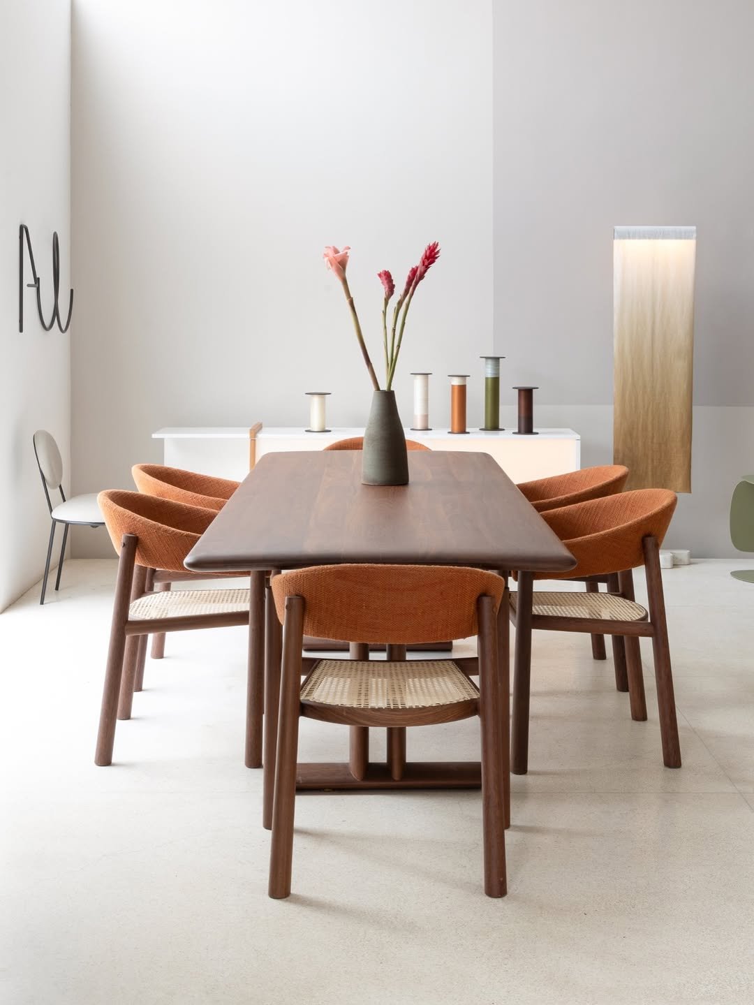 Photo by ,ovo on March 25, 2026. May be an image of table, lighting, dining table, indoors and text.