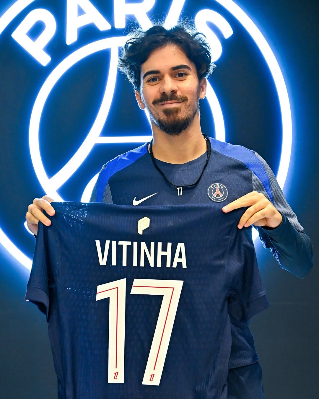 Photo shared by Ligue 1 McDonald’s on November 21, 2025 tagging @psg, @onefootball, and @vitinha. May be an image of football, soccer, stadium and text that says 'RAMO 11 VITINHA 17 II L'.