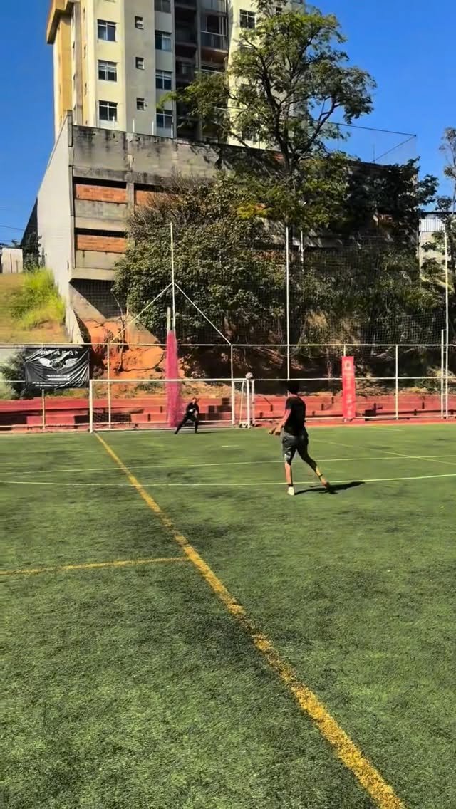 vitinmartiins_ 게시물 이미지: Uai goleirão 🤣🤣