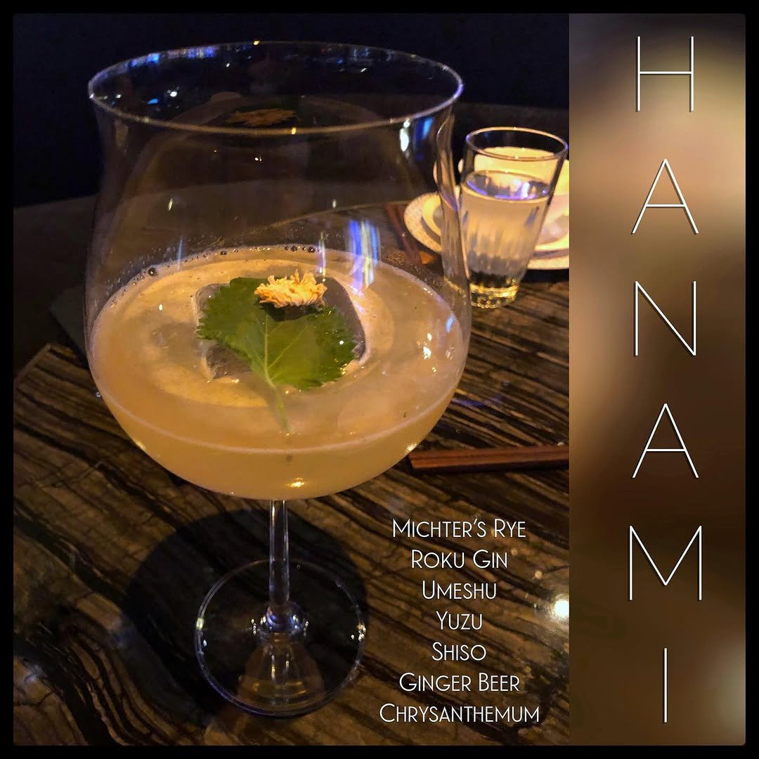 voda_magazine 게시물 이미지: Almost too pretty to drink.  Never would have...