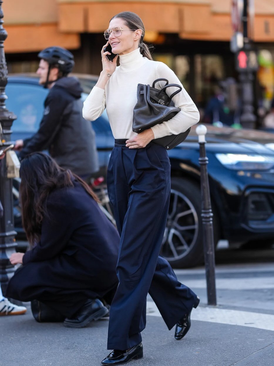 Photo by VOGUE KOREA on December 01, 2025. May be an image of turtleneck and text.