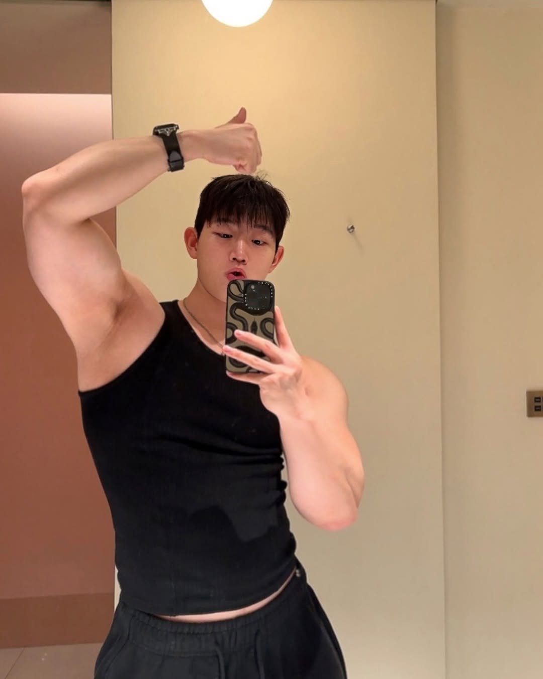 Photo by 웅이🐶 on March 19, 2025.