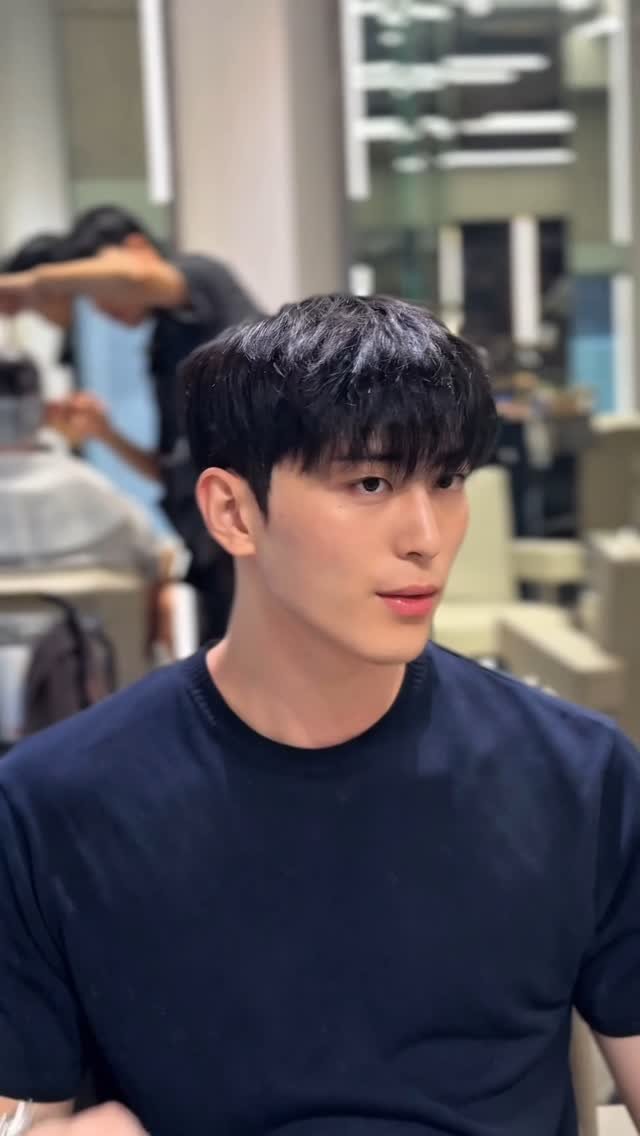 wa._.ny 게시물 이미지: 에겐남 스타일에는 #텍스처 #슬릭댄디컷
스타일링 제품 @watt__official