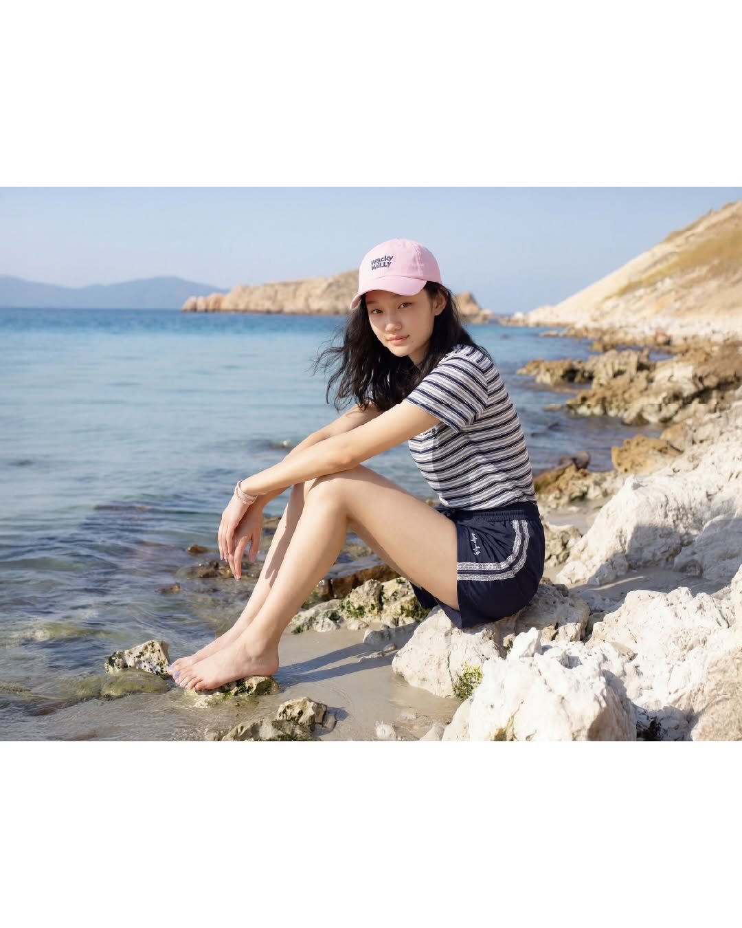 wackywilly_kr 게시물 이미지: ”와키윌리의 여름 사용법🍊“

바다 물놀이룩엔 요게 딱이래🌊⬇️⬇️

- 우먼스...