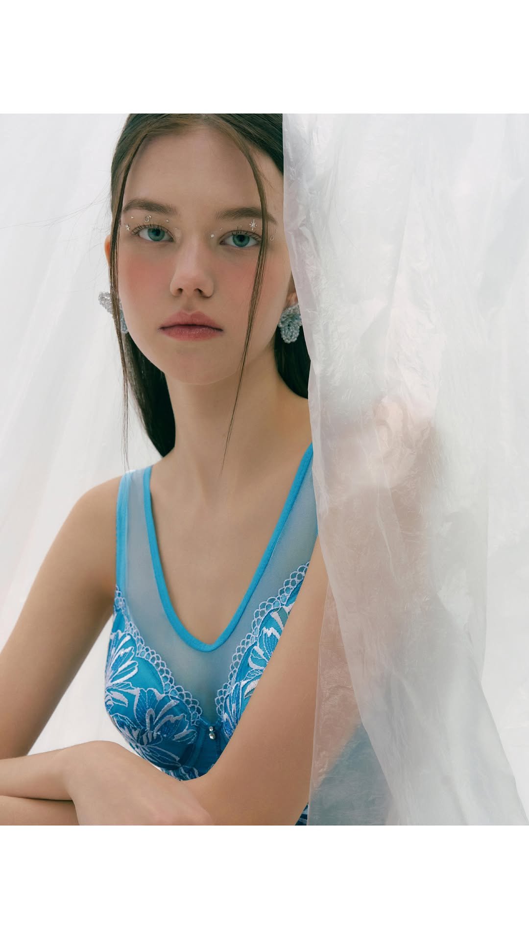 wacoal.korea 게시물 이미지: 25 S/S Collection
•DBT0460
한 번 입으면 다른 바디슈트는...