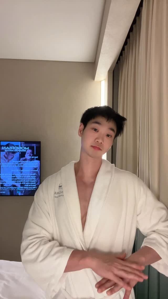 walter_soh 게시물 이미지: 🤭🤭