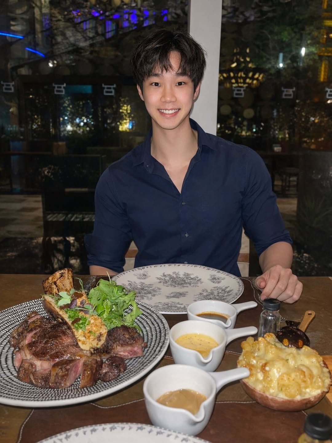 walter_soh 게시물 이미지: Last pic is the cutest.