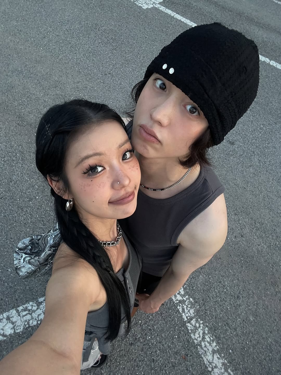 Photo shared by 왕십리 커플🤍 on August 20, 2025 tagging @wangsimniboy, and @_.b0bae._. May be a selfie of 2 people and text.