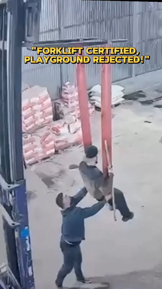 wat_da_fork 게시물 이미지: Join the safety team for more videos...