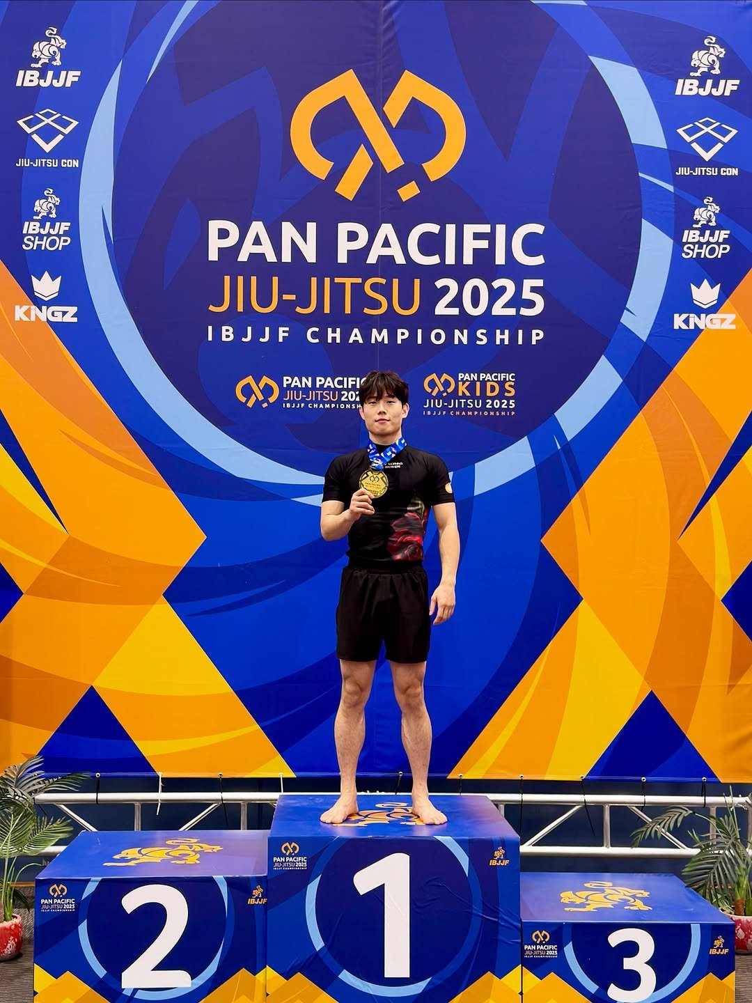 Photo by 은평구주짓수 / 연신내주짓수 / 웨이주짓수 on November 03, 2025. May be an image of ‎text that says '‎រ្ញើ IBJJF JIU-JITSU CON IBJJF IBJJF SHOP JIU-JITSU - ม CON KNGZ لن PAN PACIFIC JIU-JITSU 2025 IBJJF CHAMPIONSHIP IBJJF SHOP PAN PACIFI JIU-J JITSU20 201 KNGZ PANPACIFIC OKID JIU-JITSU2025 JIU-JITSU 2025 IEJSFCR JIFCHAMPIONENI IBJT a 能糕 لن កព 2H1 സാം 2 1 C PULTUSGNE លរ់ក 3‎'‎.