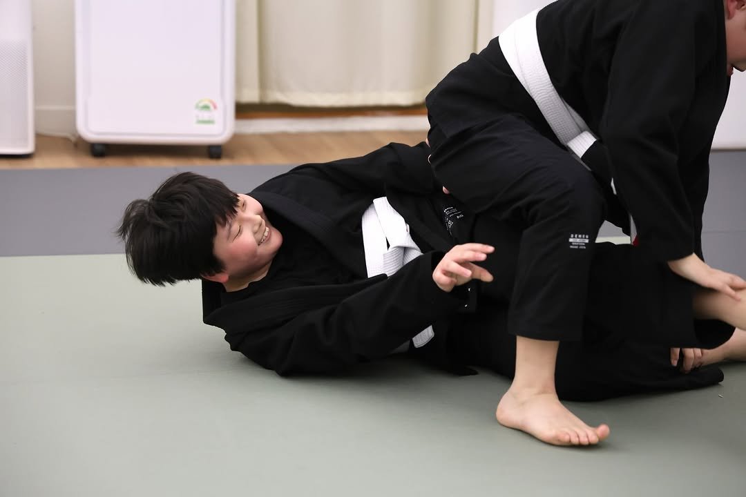 Photo by 은평구주짓수 / 연신내주짓수 / 웨이주짓수 in 웨이주짓수. May be an image of martial arts and text.
