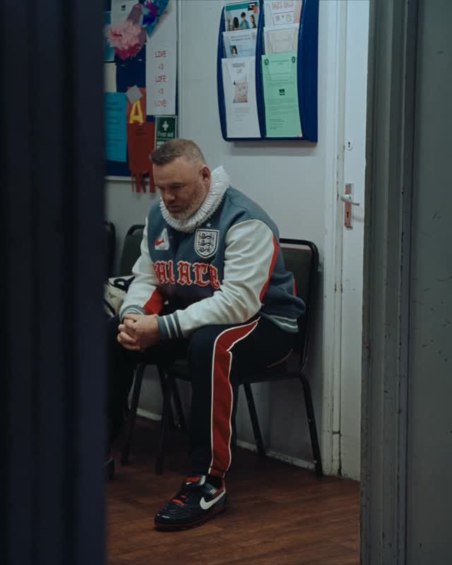 waynerooney 게시물 이미지: ♻️
• PALACE NIKE ENGLAND
🔜🔜🔜 🌎🏆⚽️