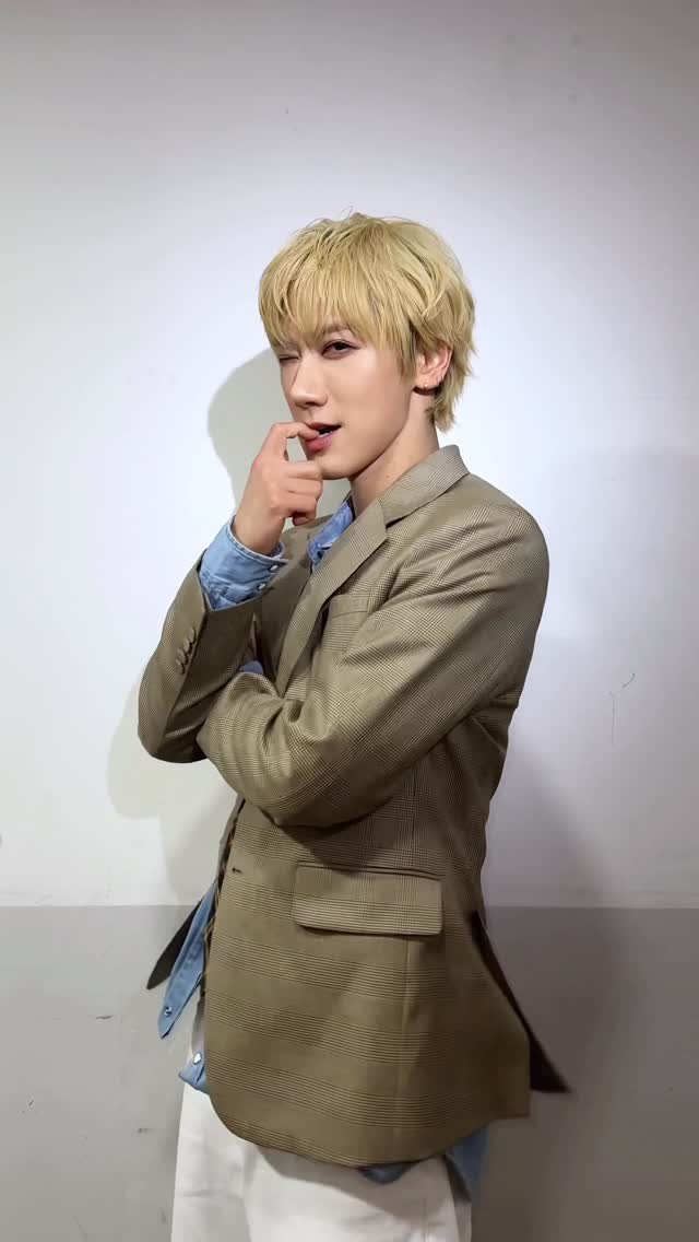 wayvofficial 게시물 이미지: 이제 저 서른 남자예요

#TEN #텐
#WayV #威神V
#HAPPYTENDAY