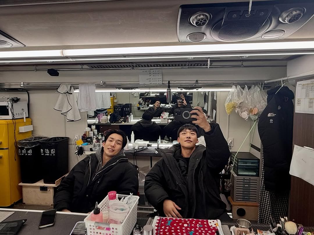 Photo shared by 우도환 on May 26, 2025 tagging @leesangyi_.