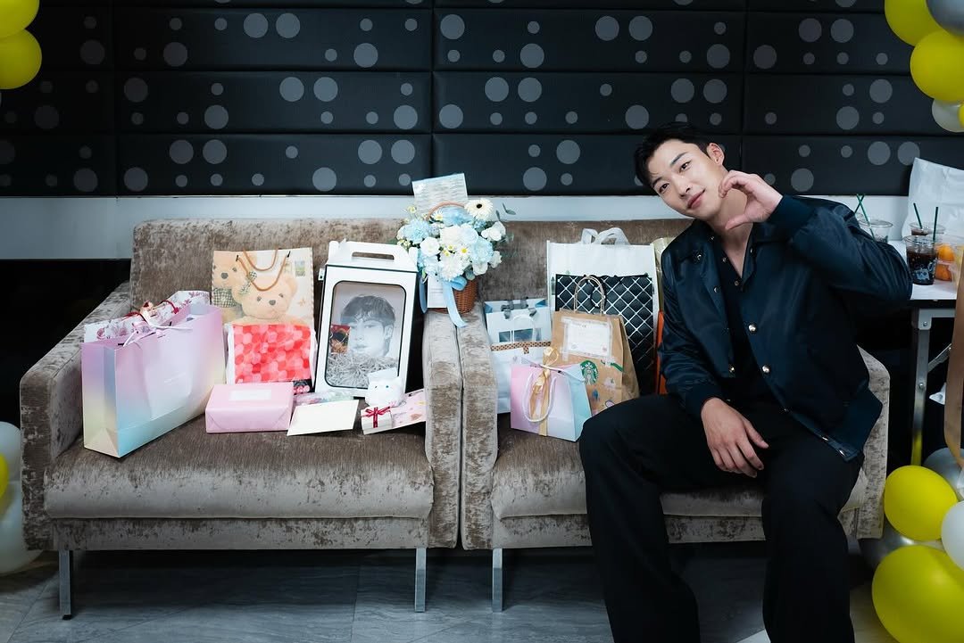 Photo shared by 우도환 on March 09, 2025 tagging @c2_vitamin.