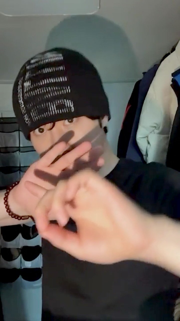 wei__official 게시물 이미지: 𝐆𝐆 𝐄𝐙🖤

#위아이 #WEi
#김동한 #KIMDONGHAN