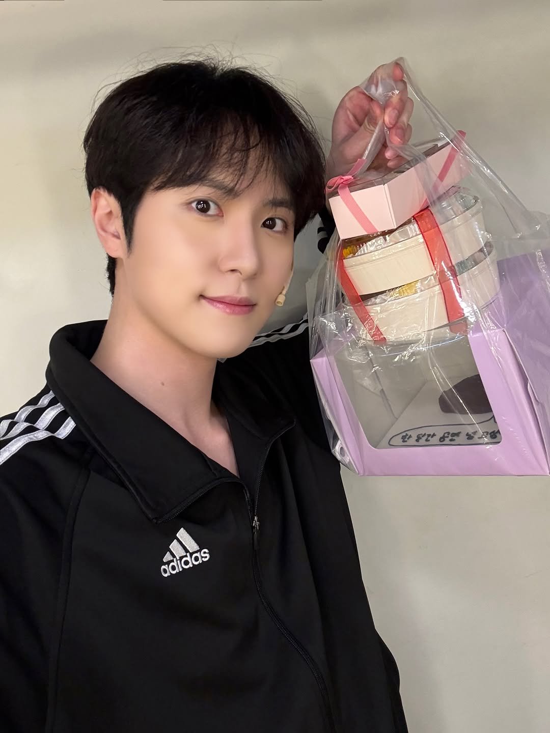 Photo by 위아이(WEi) on March 27, 2026. May be an image of text.