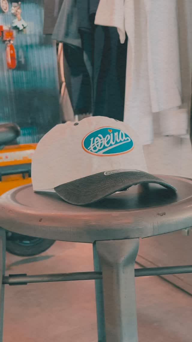 weirdworldcompany 게시물 이미지: 💙
2018년 탄생한 프리미엄 어센틱 스트릿웨어 위얼드월드는,
서브컬쳐와의 다양한...