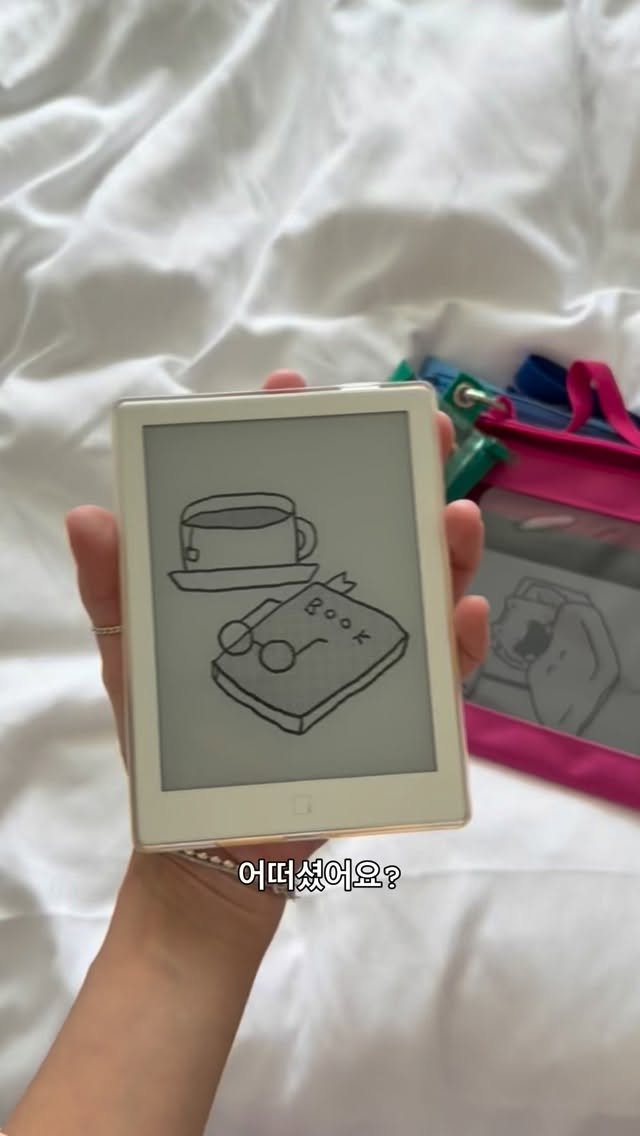 welcome_june 게시물 이미지: ✨
책 보관•배송•구매 걱정없이 
언제 어디서든 가볍게 책 읽는 기쁨을 나누고...