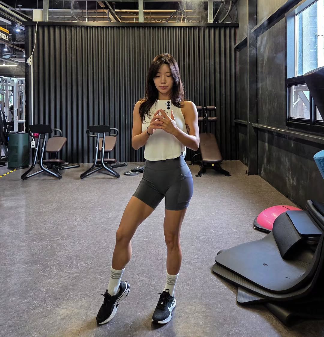 welsh_gony 게시물 이미지: 오랜만에 놀러나가는날!!!
맛있는거 먹으려고 유산소 열심히 불태웠어용ㅋㅋㅋ🔥🔥🔥
