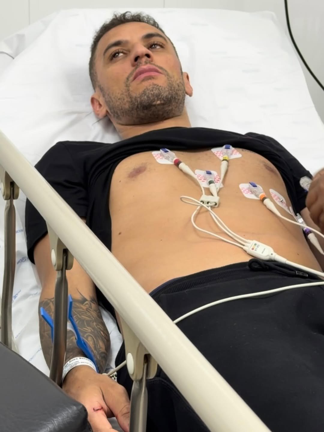 Photo by Wesley Alemao on December 06, 2025. May be an image of hospital.