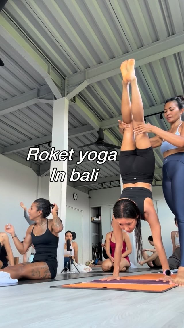 whale_yoga 게시물 이미지: .
도파민 넘치는 나의 요가🙏🏽💛
