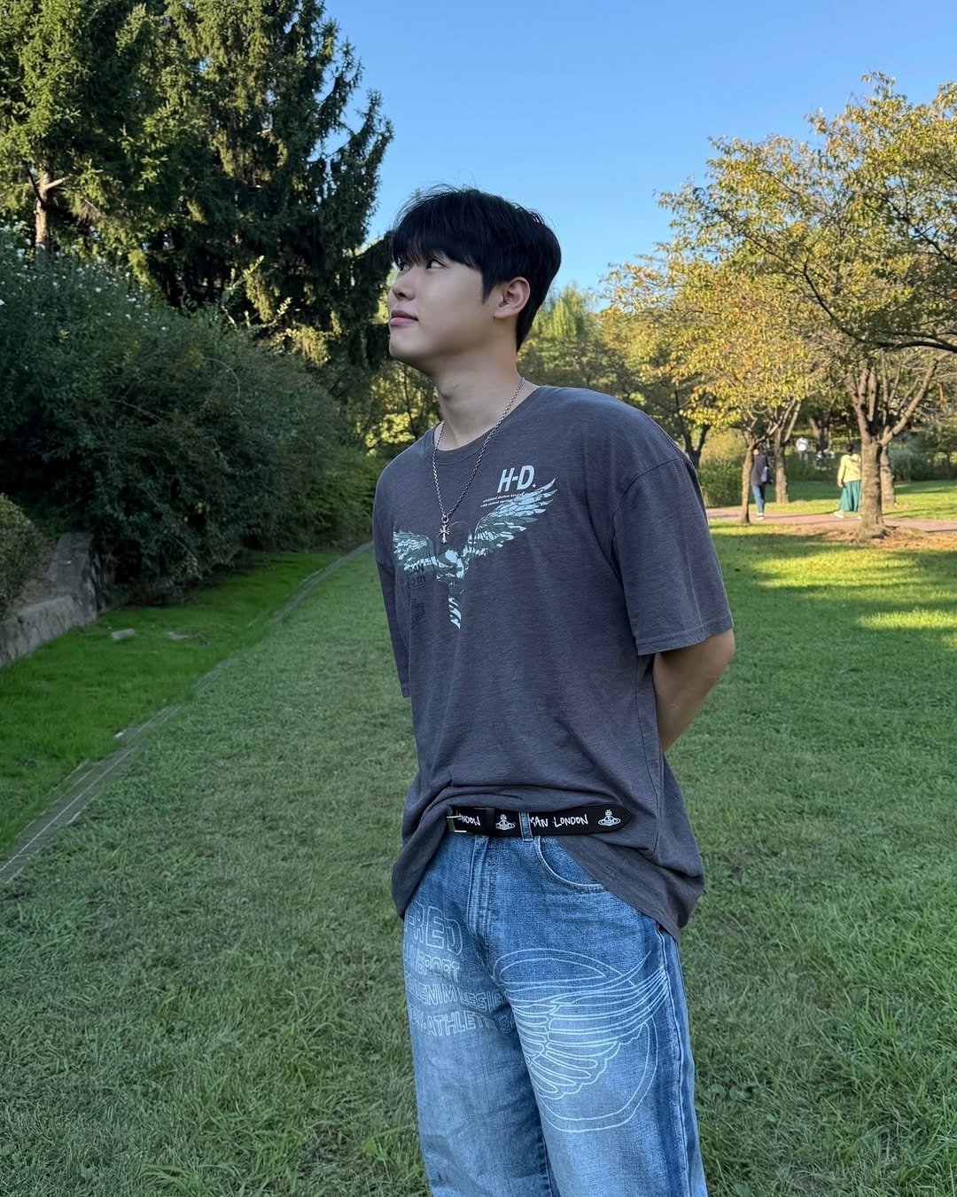 Photo by 내일 on October 06, 2024.