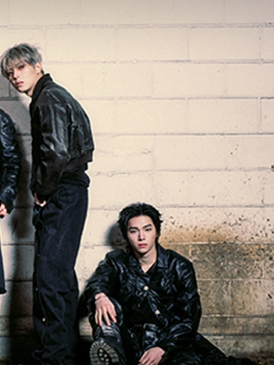 Photo by WHIB (휘브) on January 29, 2026. May be an image of one or more people, bangs and text.