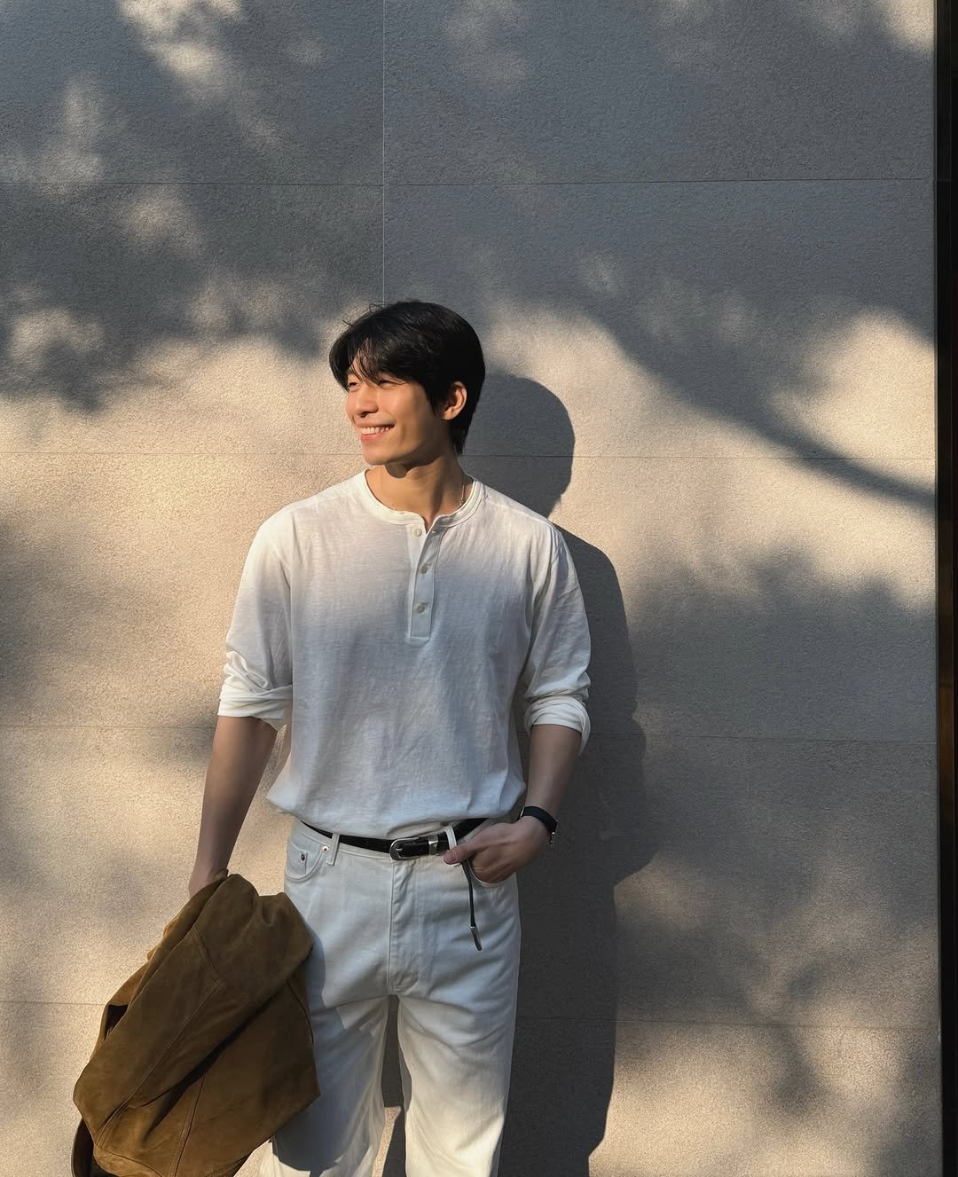 Photo by 위하준 Wi Ha Jun on March 21, 2026. May be an image of one or more people, belt and text.